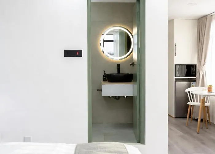 Tiny Living Cosy 1 Bedroom With King Bed Kitchenet In With Terrace Kathmandu